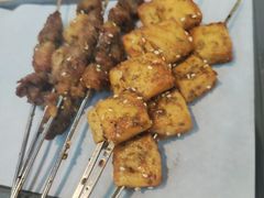 -亿牌牌东北烧烤(怀特店)