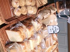 -玥儿弯弯手作烘焙(中海国际社区御城店)