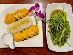 -Dang restaurant (patong phuket)