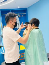 -呵林婴童亲子造型(新街口总店)