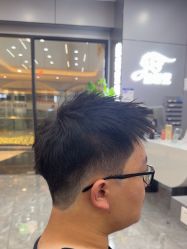 -丝语萱形象
