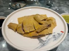 -朱记乳鸽王·非遗石岐乳鸽·全鸽宴(大兴旗舰店)