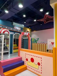 -LuckyStar幸运星家庭娱乐中心(东莞国贸店)