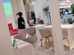 -春树下·树屋花房西餐厅(罍街AS1980店)