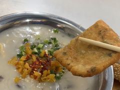 -朱珠小吃(施家园路店)