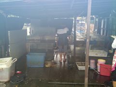 -岛中岛·海鲜大排档·万宁老字号(东澳店)