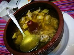 -香巴拉云南餐厅(华莱坞店)