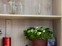 -匠心牛公馆·潮汕牛肉海鲜火锅(索菲特店)