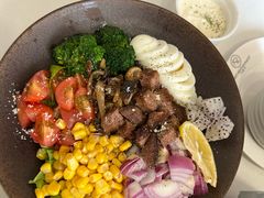 轻食牛排蔬果坚果沙拉-妞妞家(银通店)