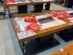 -胡记烧烤(黄山新村总店)