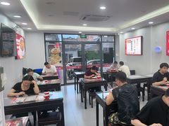-孔一凡·手工饺子(时尚明苑店)