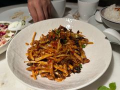 -初蓉丨遇见新川菜(亲贤街荣耀店)