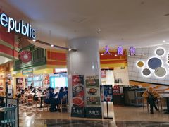 -大食代美食广场(上海中心店)