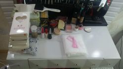 -红馆妆造(中央大街店)