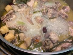 -一席地·本地鸡窝·杭帮鸡火锅(萧山银隆百货店)