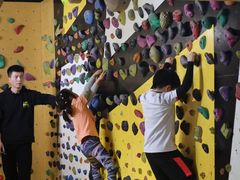 -问山MountQuest攀岩馆