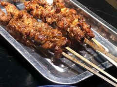 -东口码头·烧鸽子·鱼头泡饼·地方菜(金鹰悦城店)