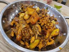 -江城燕子大排档(江汉路步行街店)