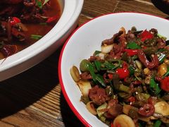 酸辣椒炒鸡杂-湘味淳(千禧街店)