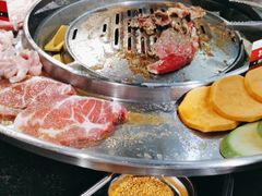 -哈哈碳都·牛肋条无限自助烤肉(宝龙店)