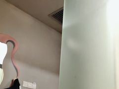 -卡罗酒店(东门晒布地铁站店)