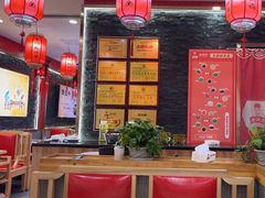 -鲁员外地锅鸡地锅鱼(龙湖江东天街店)