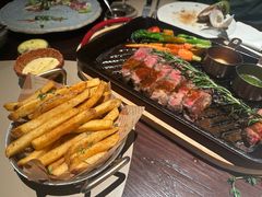 -普朗姆生蚝吧(原建国路店)