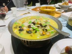 -香山湖家家宴(中山陵店)