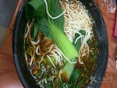 -丽影重庆小面(定西路店)