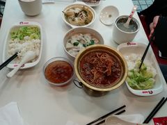 -南城香·饭香串香馄饨香(青年路店)