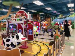 -莫莉幻想儿童乐园(武汉保利广场店)