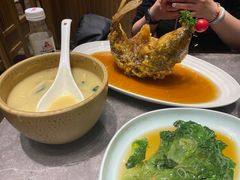 -闫府私房菜·百年鲁菜(恒隆店)