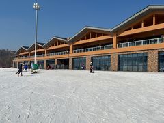 -长春莲花山滑雪场