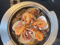 石锅原汁海鲜汇-鲁采LU STYLE(新天地店)