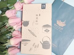 -猫的天空之城概念书店(苏州诚品店)