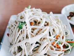 凉拌豆腐丝-鸿毛饺子(紫竹桥店)