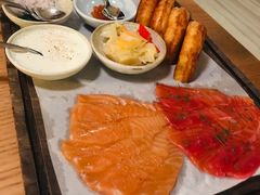 主厨特制三文鱼拼盘-EN SPACE恩空间