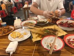 -冶建镜子·老南昌大排档·江西虾王(总店)