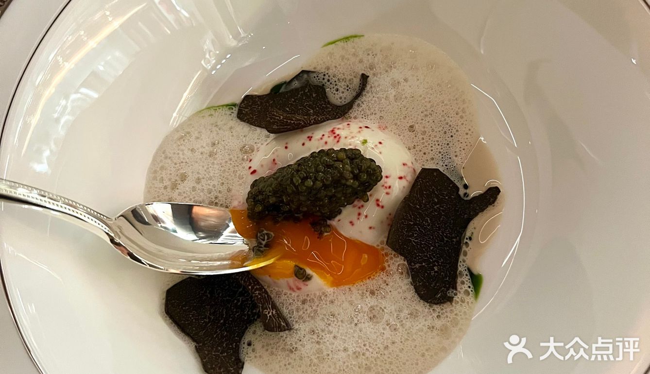 酒窖里的西餐｜HIK9乚厨