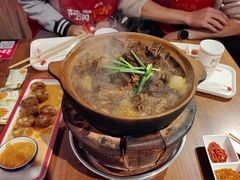-阿润打边炉·鲜切鸡煲(华漕店)