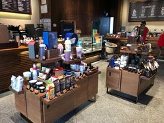 零售区-星巴克臻选(天津鲁能中心一店)