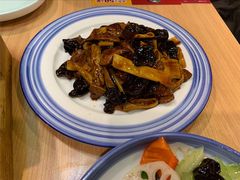 -宏状元现熬粥·京味菜(黄寺大街店)