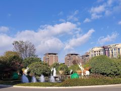 -七彩云南古滇温泉山庄