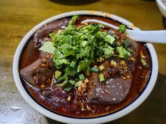 -小杨翘脚牛肉