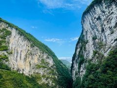 -蝶舞清江·恩施地心谷景区