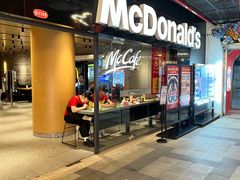 -麦当劳(中山公园龙之梦店)
