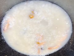 鲜虾鲍鱼粥-船梆煮•蒸汽海鲜·炉火烤肉(五四广场店)