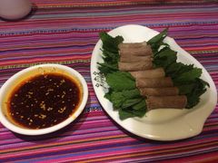 -香巴拉云南餐厅(华莱坞店)