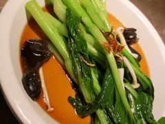 白灼菌菇菜心-新白鹿餐厅(金鹰新街口店)