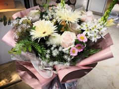 -谷莠子花艺气球派对·绿植造景·花艺沙龙(东海缤纷天地店)